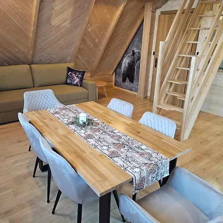 Aparthotel Skupniowy Uplaz 3*