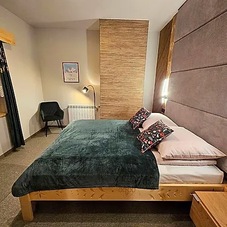 Skupniowy Uplaz Apartahotel 3*